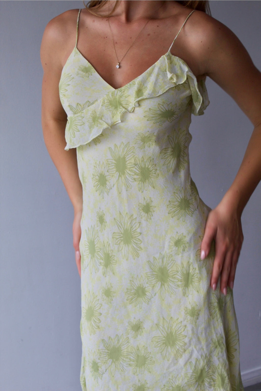 Max Edition Floral Ruffle Midi Dress