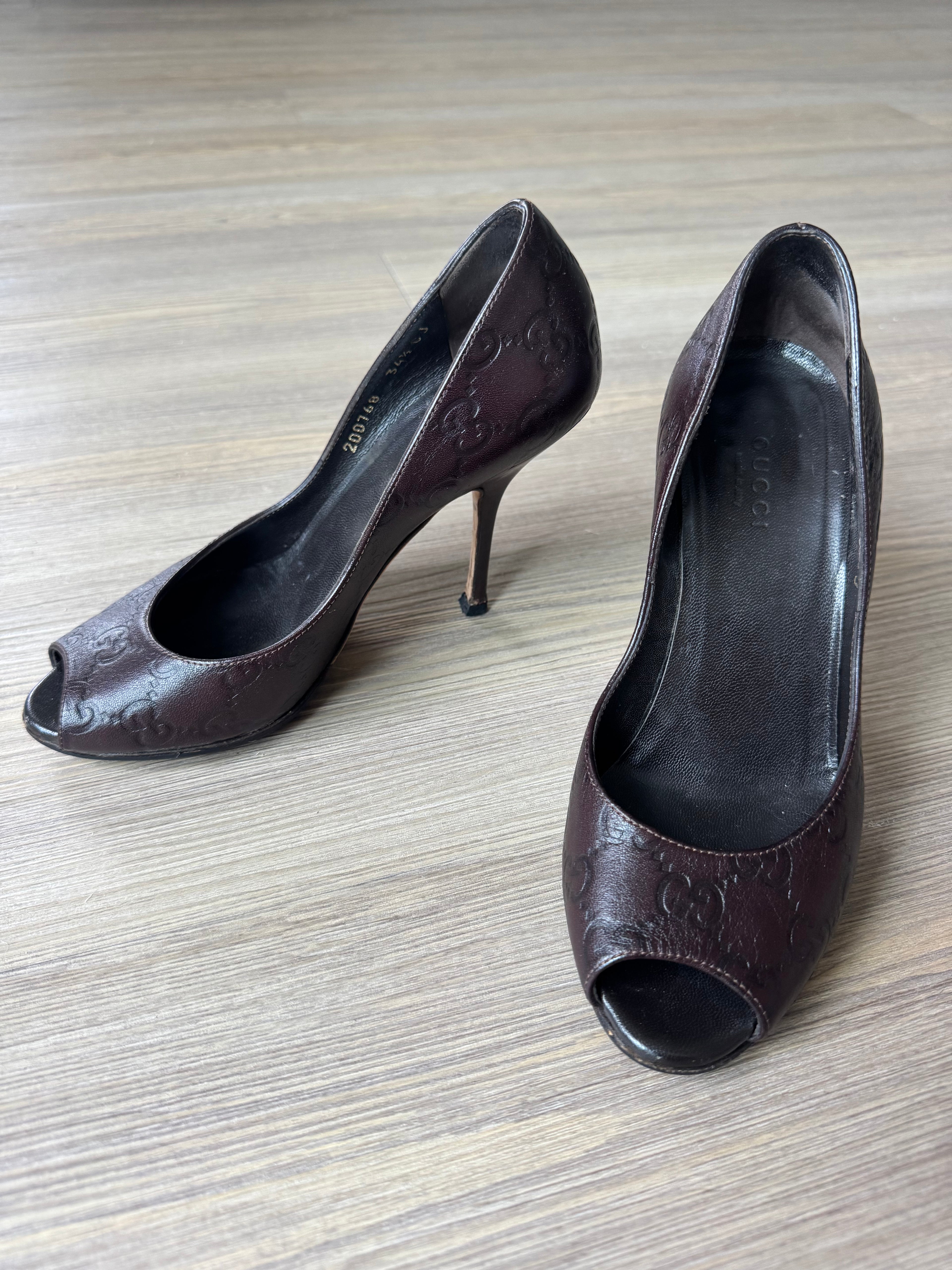 Gucci GG Embossed Peep-Toe Heel (34.5)