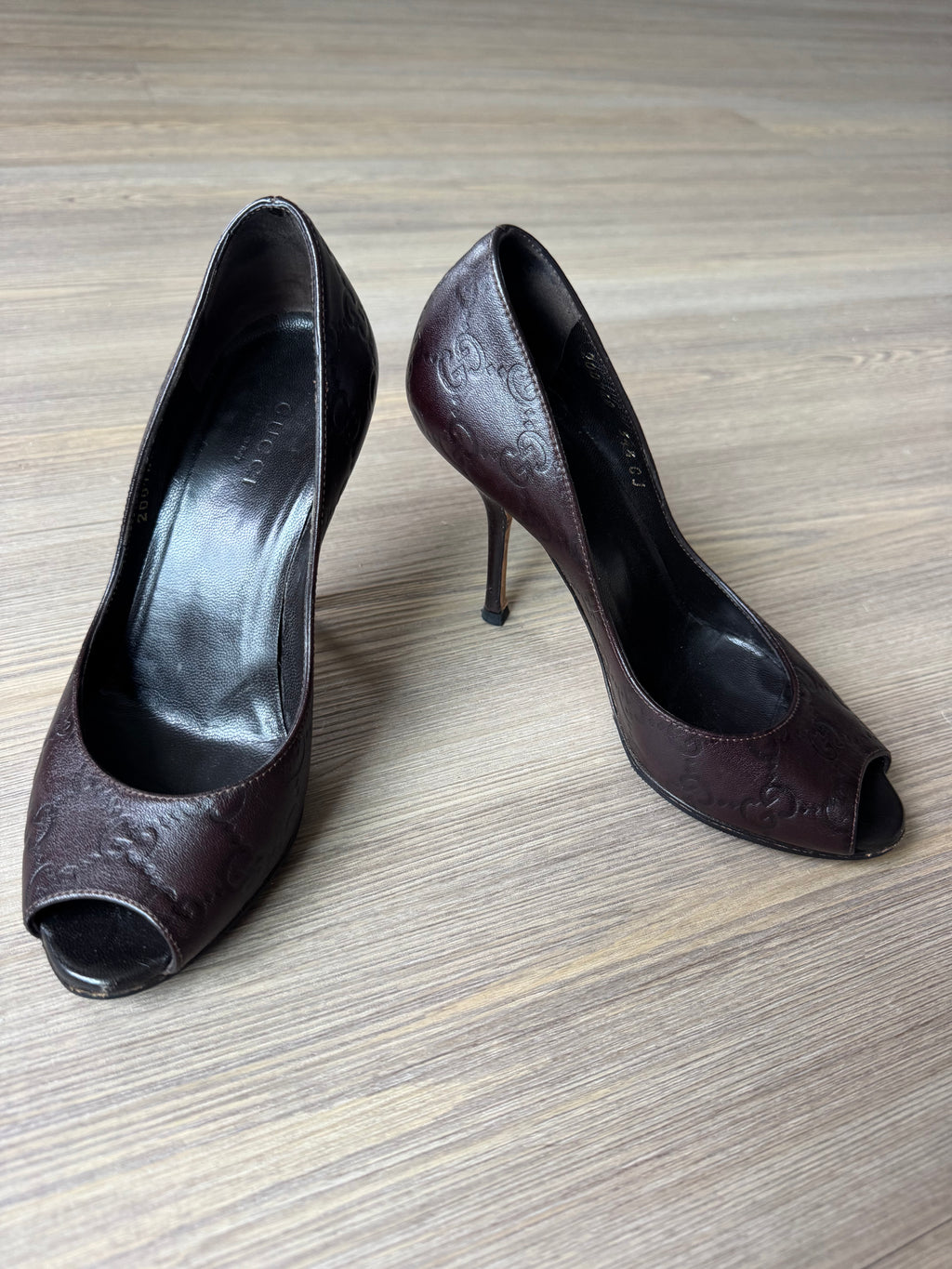 Gucci GG Embossed Peep-Toe Heel (34.5)