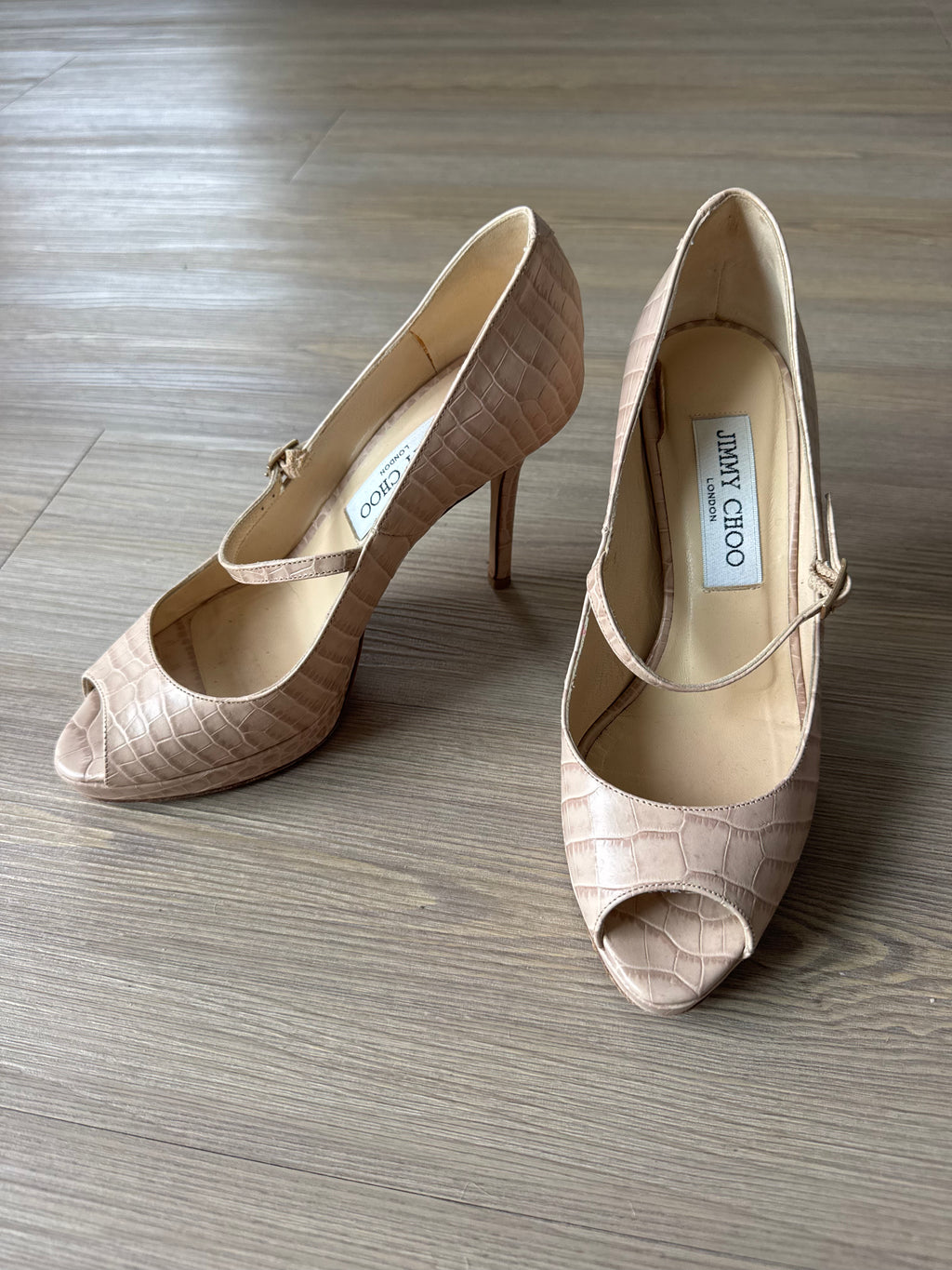 Jimmy Choo Croc Embossed Peep-Toe Mary Jane Heel (35)