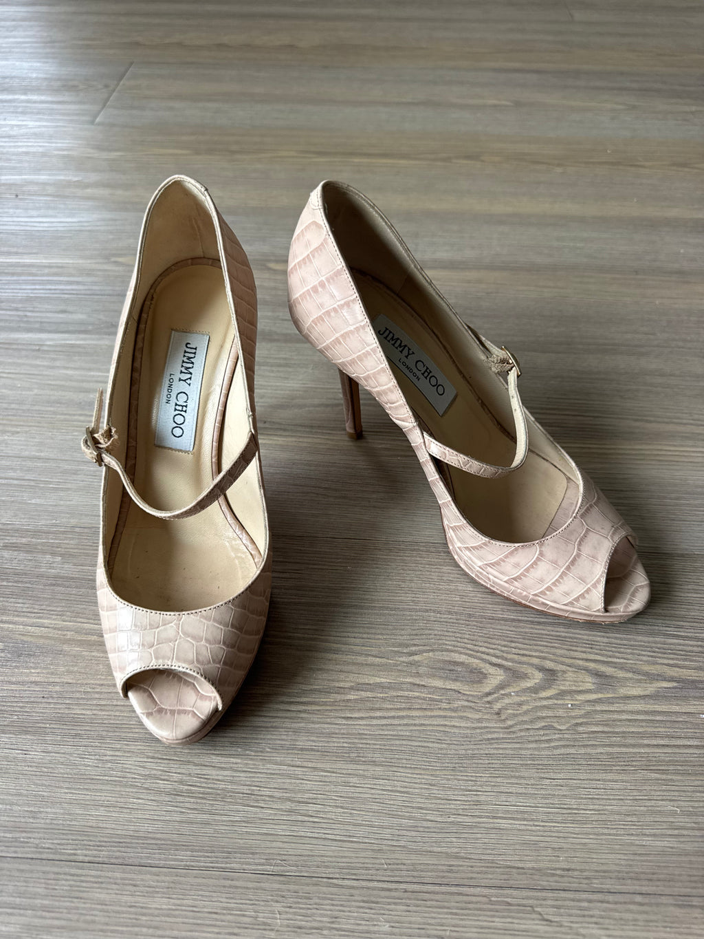 Jimmy Choo Croc Embossed Peep-Toe Mary Jane Heel (35)