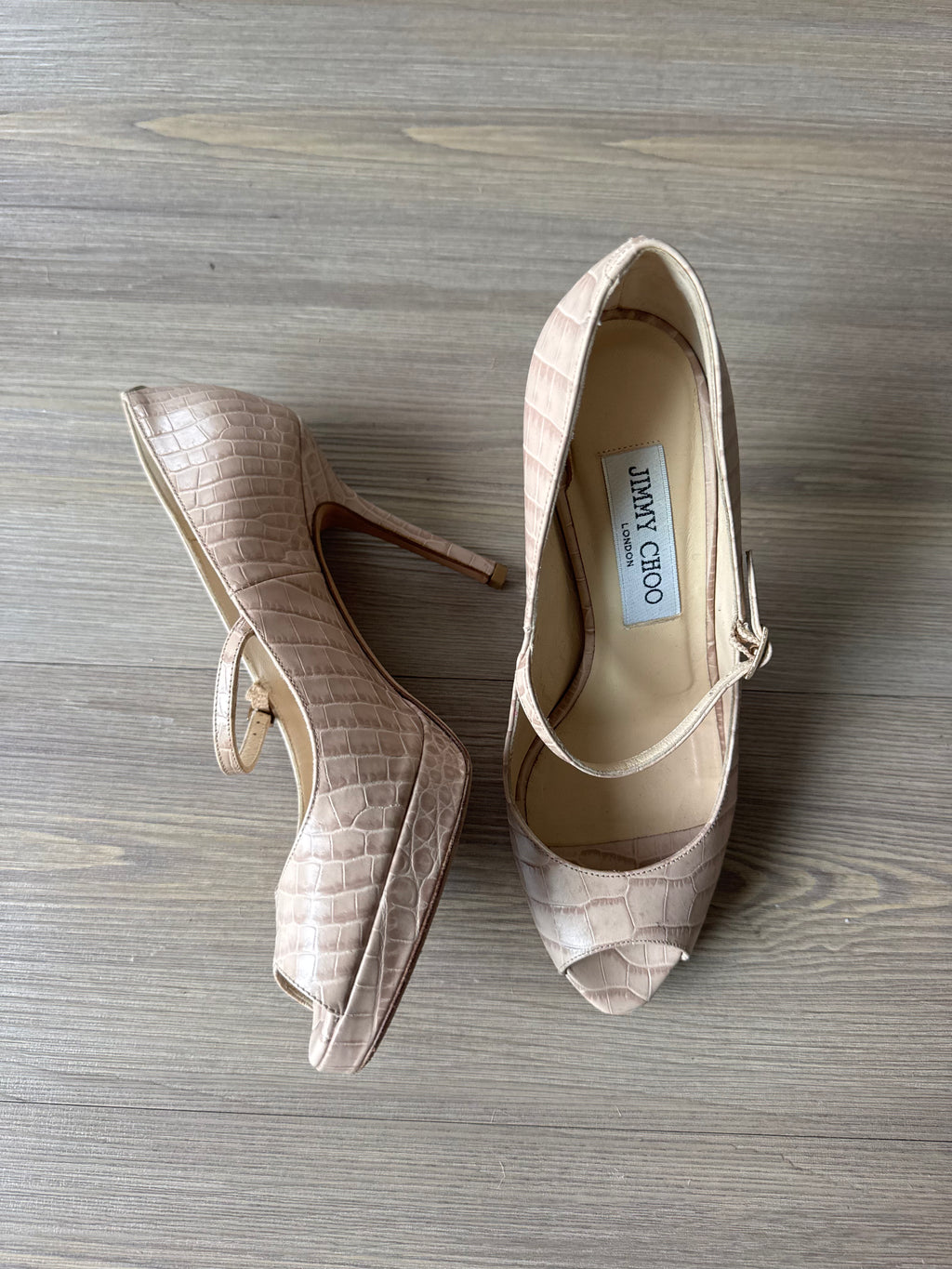 Jimmy Choo Croc Embossed Peep-Toe Mary Jane Heel (35)