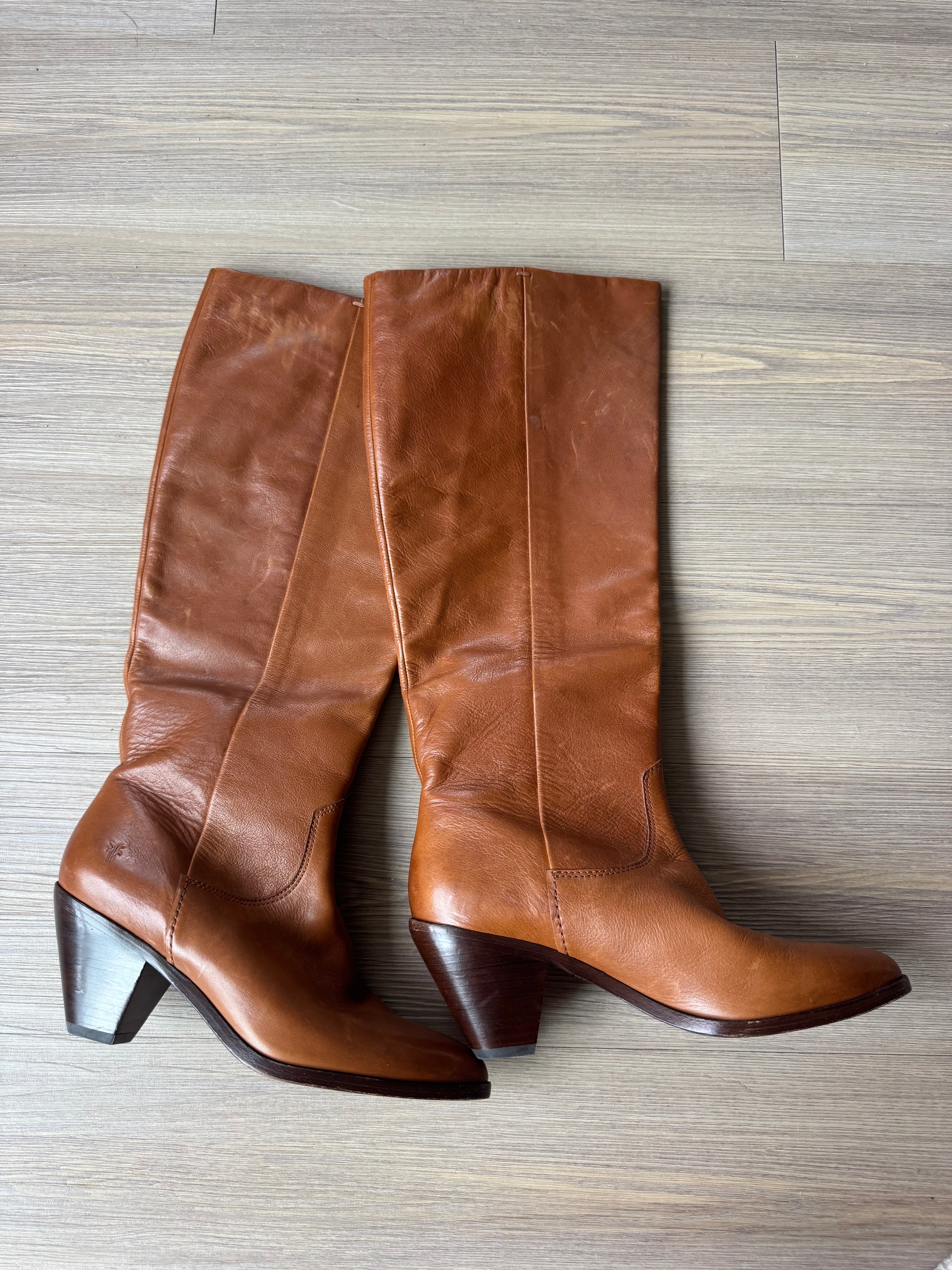 FRYE Boots (6)