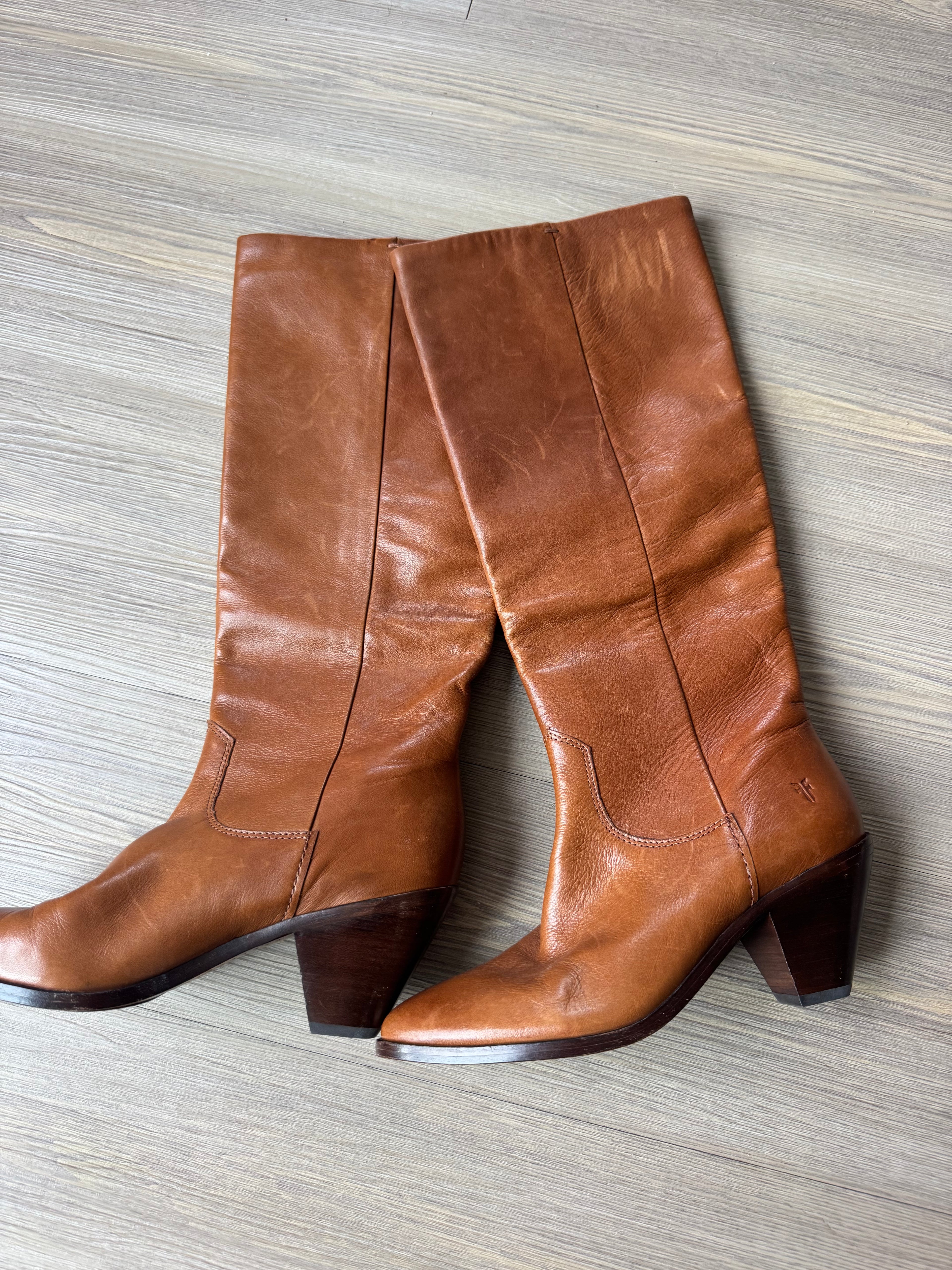 FRYE Boots (6)